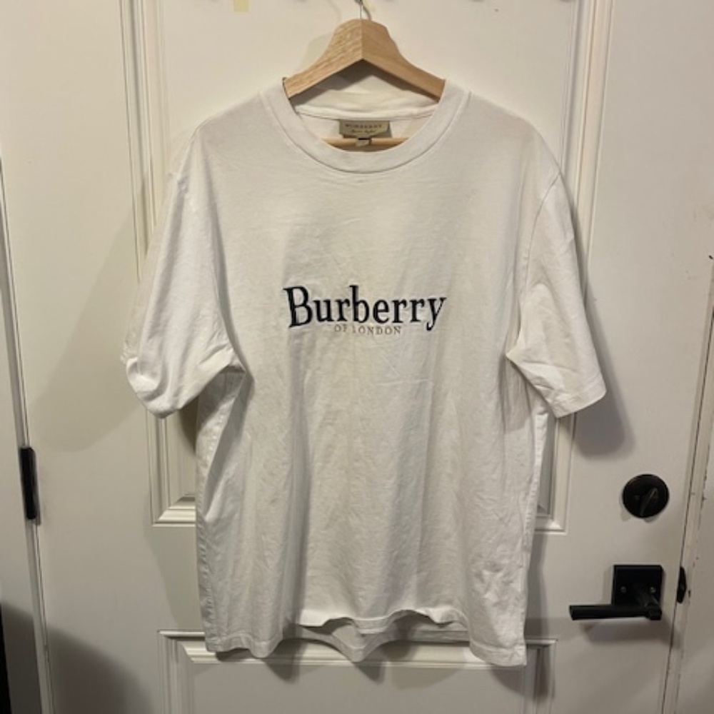 ** VINTAGE**  Burberry embroidered logo cotton t-shirt.